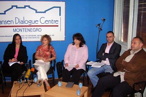 Qendra Nansen Dialog organizoi në Ulqin seminarin për mësimdhënësit nga Tuzi