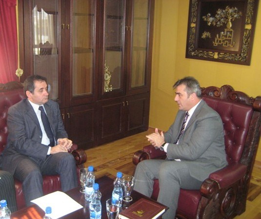 Ambasador Albanije posjetio Ulcinj