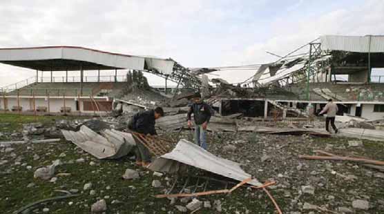 Bombardohet stadiumi futbollit në Rripin e Gazës