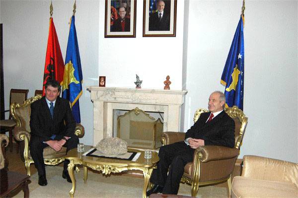 Lëvizja e lirë në rajon,bien kufinjte Shqiperi-Kosove