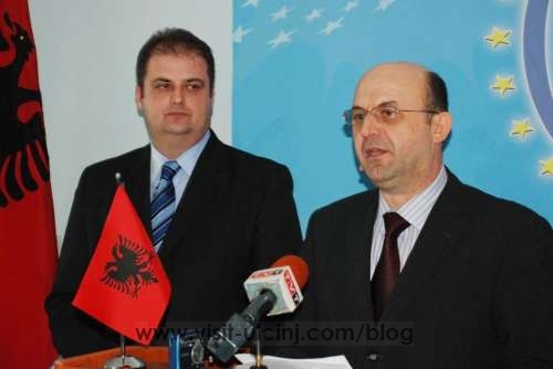 Nazif Cungu: Spajamo sve Albance