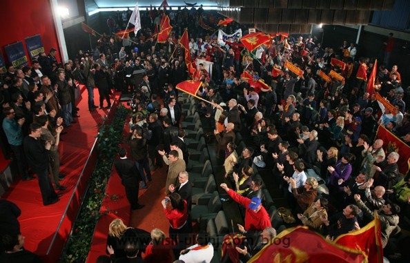 Në Malin e Zi, fiton partia e kryeministrit Milo Gjukanoviq