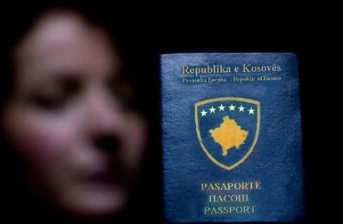 Shqiptarët e lindur në Serbi & Mali të Zi, e që jetojnë në Kosovë, duhet t’i kenë dy nënshtetësi