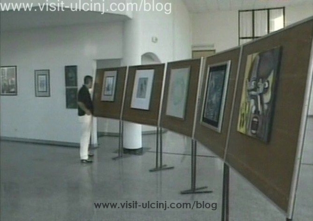 Piktori Mehmet Aloja hapi ekspozitën individuale në galerinë e qendrës së kulturës në Ulqin