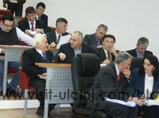 Izbori u Malesiji neminovni