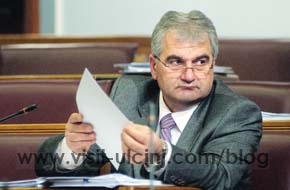 VASELJ SINIŠTAJ PREDLAŽE PROMJENE U PARLAMENTU