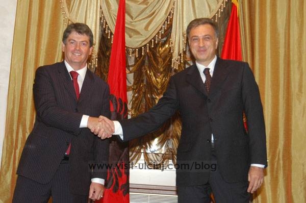 Presidenti Topi takon Presidentin e Malit të Zi, Filip Vujanoviç