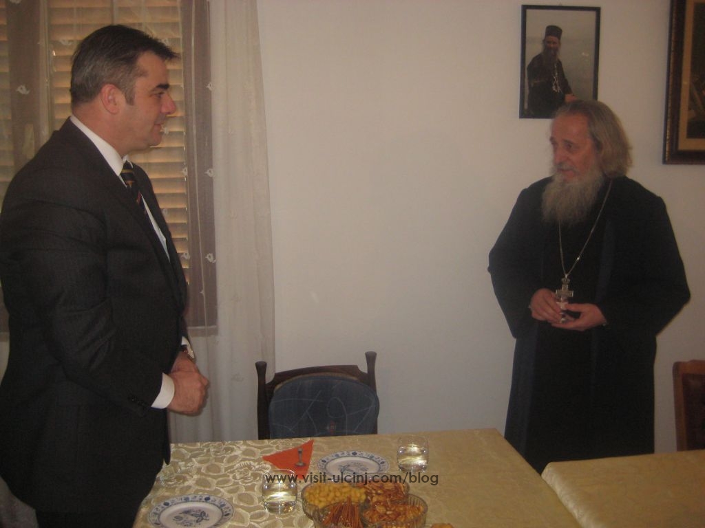 Predsjednik Gzim Hajdinaga posjetio pravoslavnu crkvu u Ulcinju
