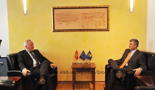 Kryeministri Hashim Thaçi priti Ferhat Dinoshën