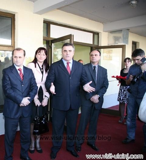 Hajdinaga kryeson koalicionin pretendues për pushtet në Ulqin