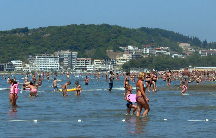 Ulcinjska rivijera puna turista