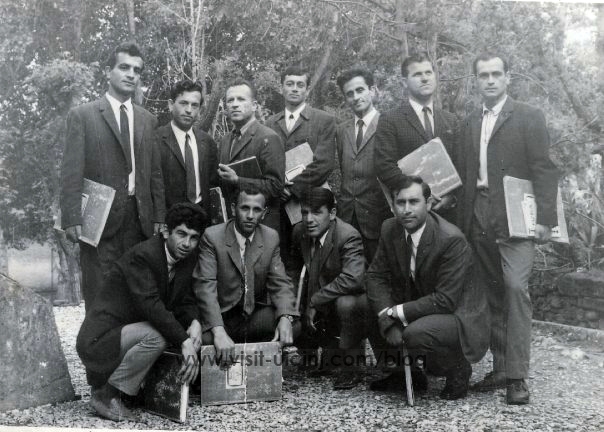 Mësuesit e Anës Malit,Rexhep Lleshi, Musa Gjoni, Kasem Ceka, kasem ceka, Sabri Holli, Ferit Kurti, Xhevdet Astafa, Mustaf Mustafa, Haxhi Taipi, Tom Ndreu, Musa Maxharri, sadik shaba, Sadik Shaba Rexhep Lleshi, Musa Gjoni, Kasem Ceka, kasem ceka, Sabri Holli, Ferit Kurti, Xhevdet Astafa, Mustaf Mustafa, Haxhi Taipi, Tom Ndreu, Musa Maxharri, sadik shaba, Sadik Shaba