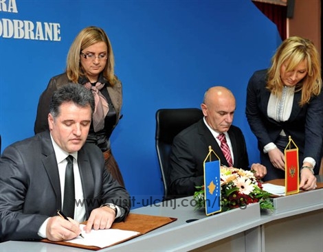 Ministri i mbrojtjes i malit të zi, Boro Vuçiniq, priti ministrin forcës së sigurisë së Kosovës,Fehmi Mujota