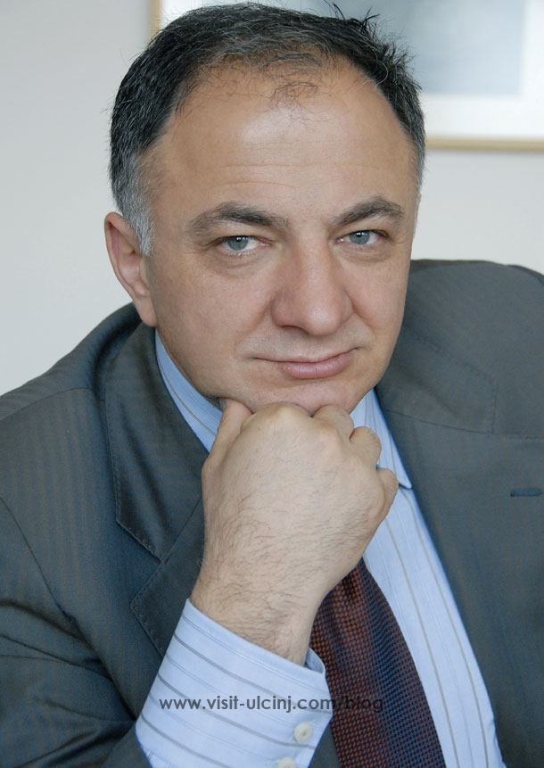 Lazović: Ukoliko Cubus Lux ne dostavi garancije novi tender – Video