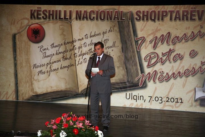 keshilli nacional shqiptar ne mal te zi_7marsi_dita mesuesit_ulqin.7.03.2011_007