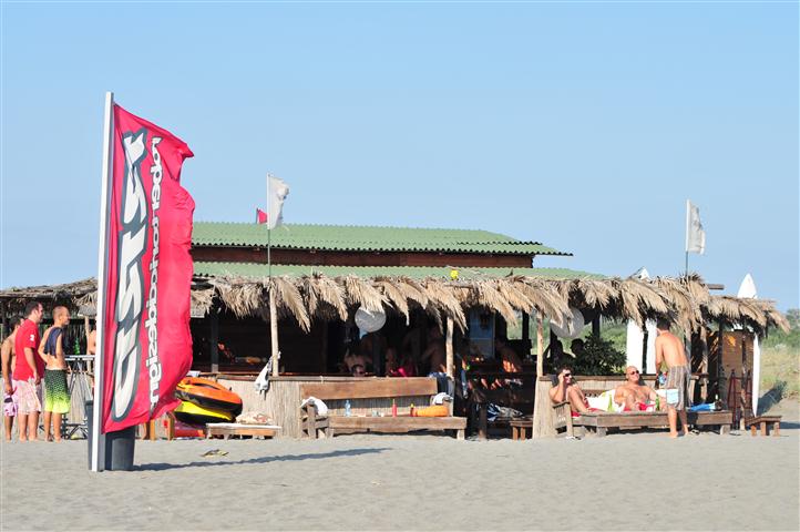 Welcome of our Kite Surf Club D’olcinium am “After Beach Parties”