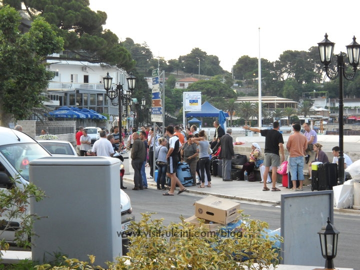 Ankesa e turisteve alarmon Organizatën nacionale turistike