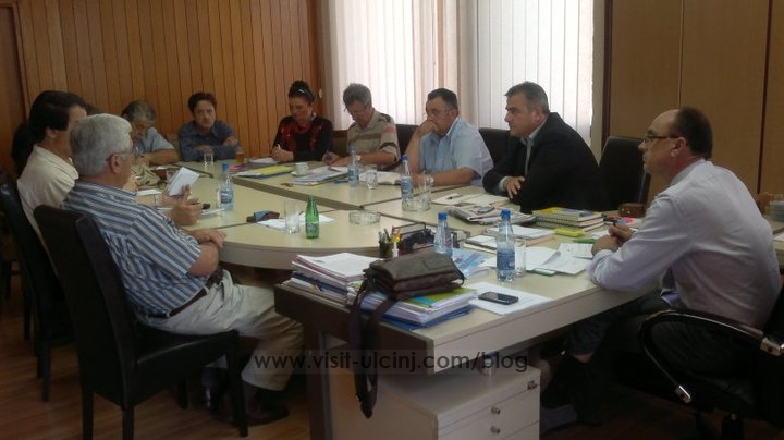 Sastanak pred. SO Ulcinj,g-dina Skrelje sa dir.Javnih preduzeca