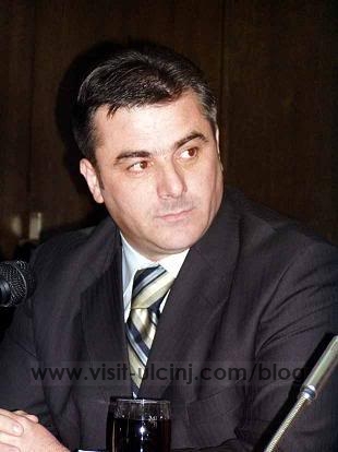 Gezim Hajdinaga nuk rizgjidhet kryetar i Komunes se Ulqinit