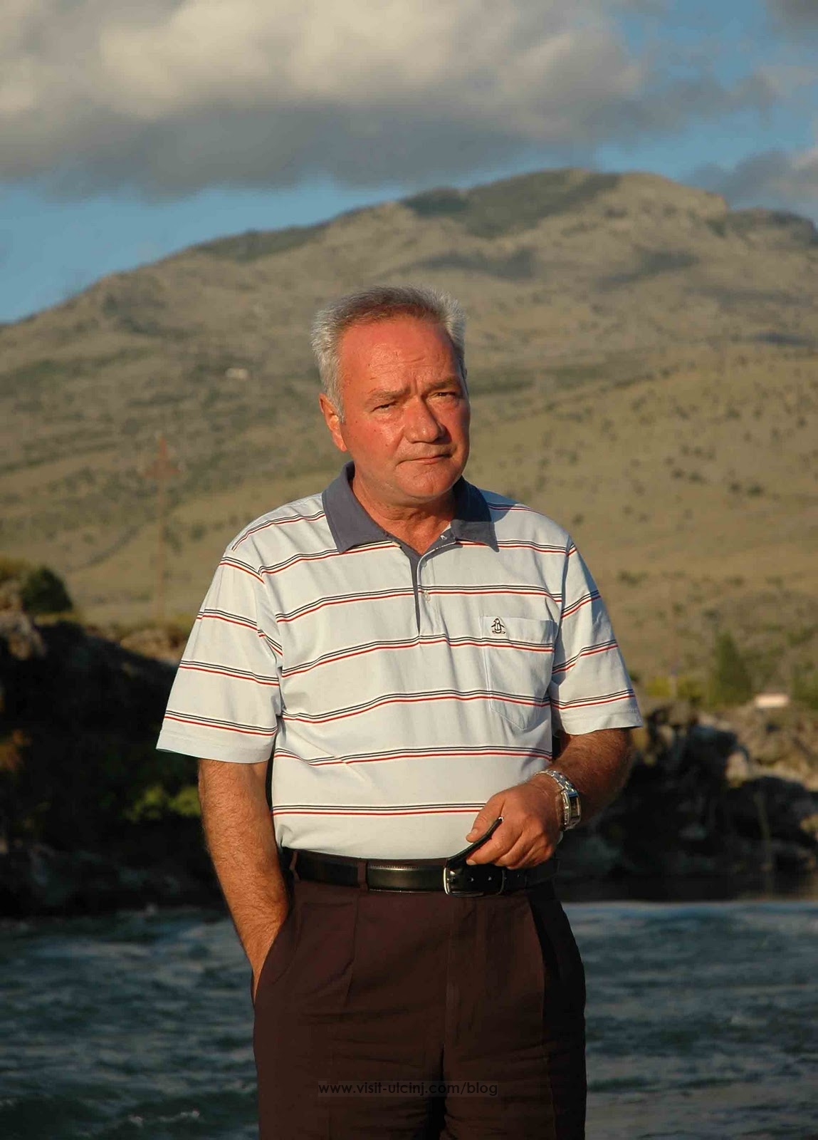 Ferhat Dinosa