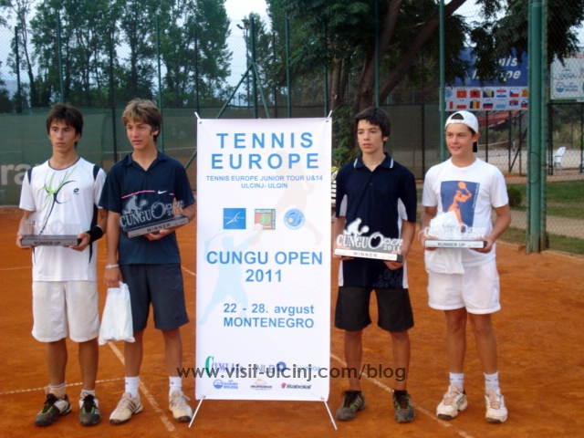 Fituesit e Tennisit _Cungu Open 2011_Ulqin.2