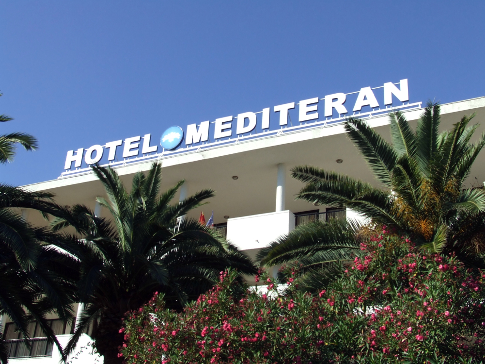 Hotel Mediteran nudi specijalne ponude,2 + 2 Gratis