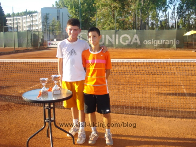 Tenis Club Bellevue_Fituesit.1