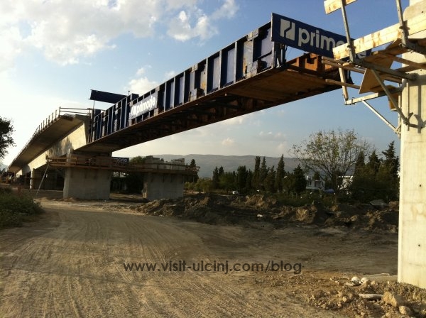 Na kanalu Port Milena u Ulcinju prvi pokretni most u Crnoj Gori
