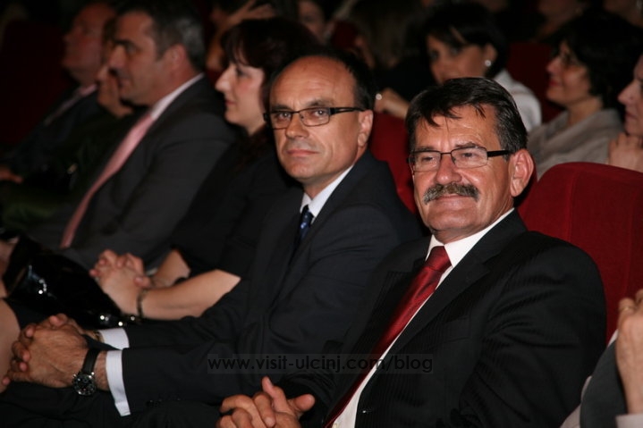 Smijenjen Luiđ Škrelja