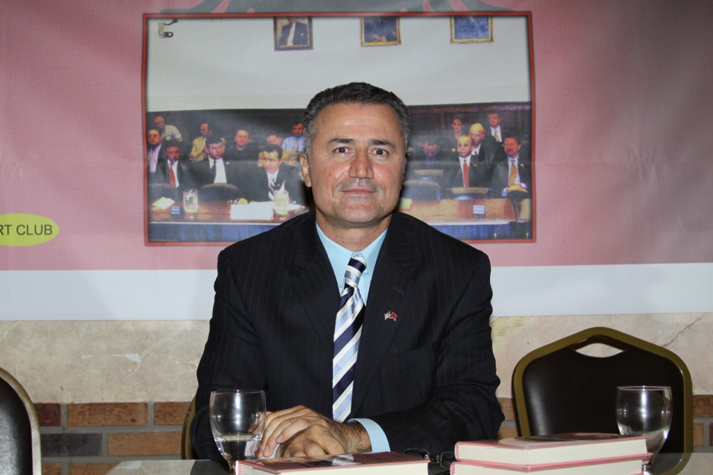 Nju Jork, u bë përurimi i librit Diaspora dhe Vendlindja i autorit Xheladin Zeneli.20