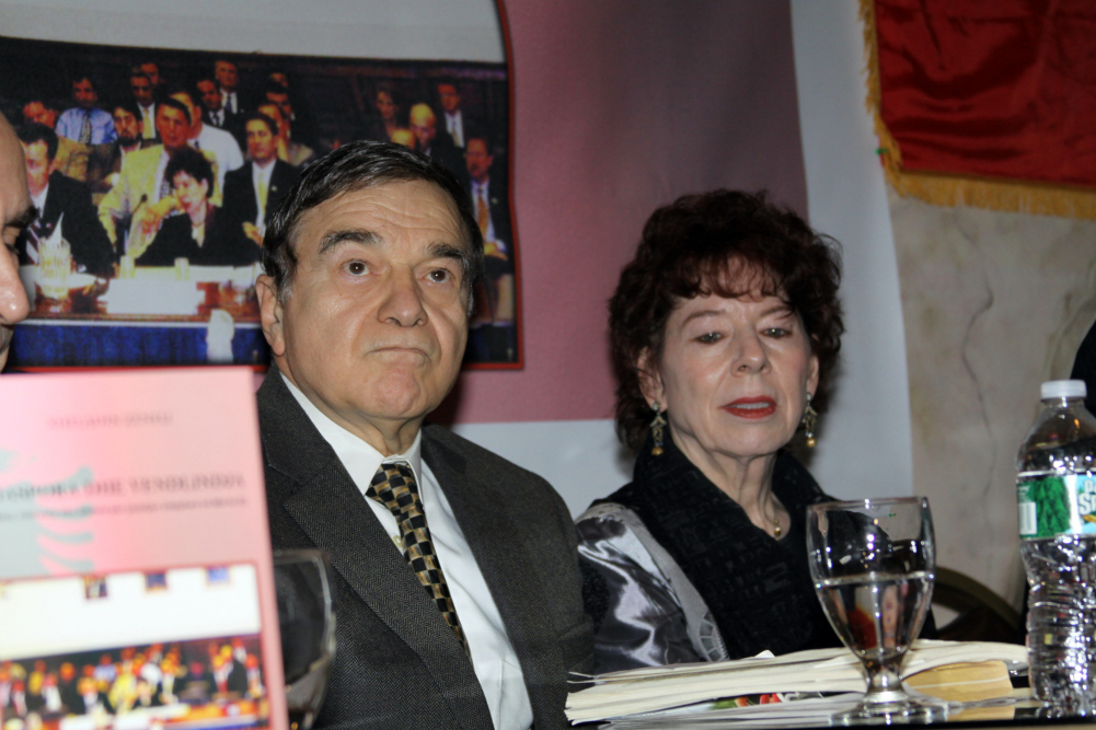 Nju Jork, u bë përurimi i librit Diaspora dhe Vendlindja i autorit Xheladin Zeneli.5