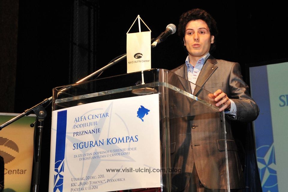 Dritan Abazovic dobitnik priznanja “Siguran kompas” 2011 – Video