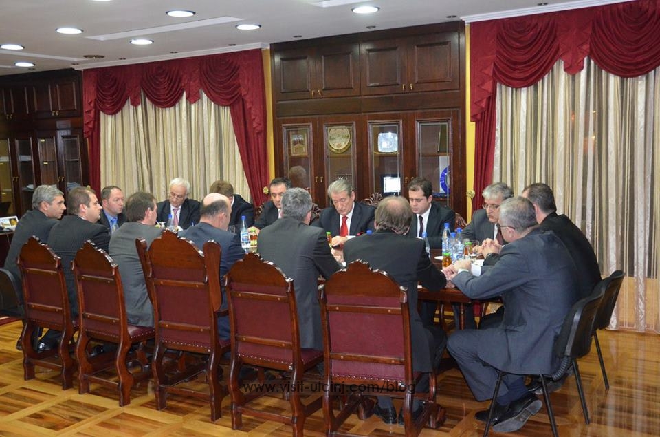 Nazif Cungu - Mayor of the Municipality of Ulcinj - The Prime Minister - Sali Berisha.6