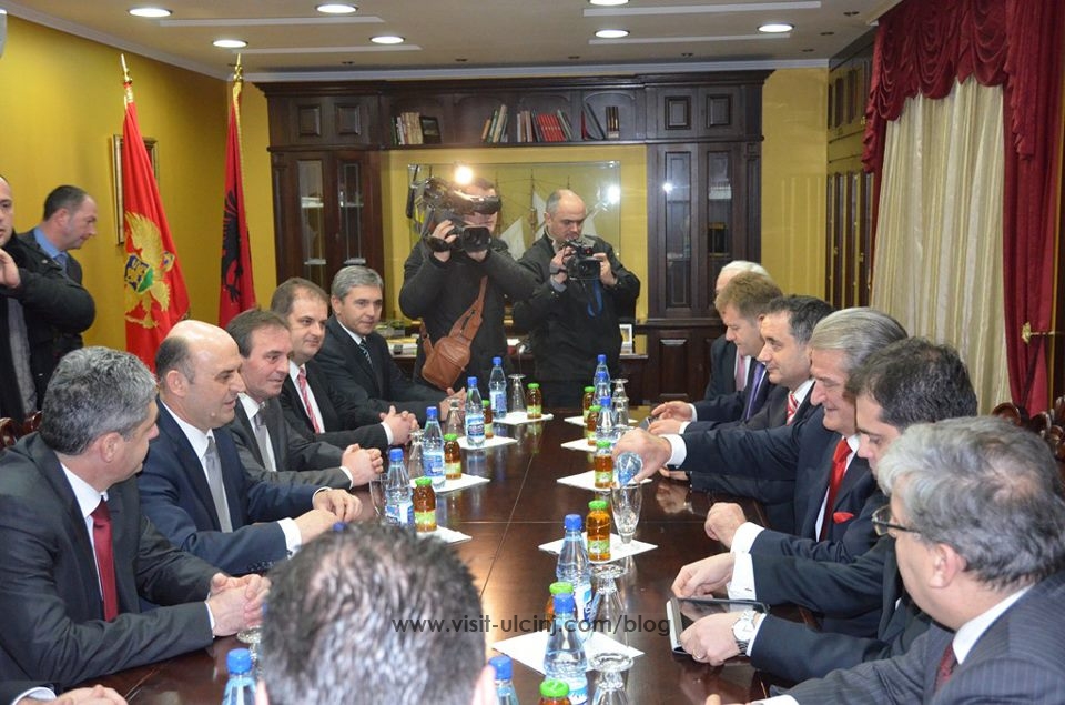 Sali Berisha ne Ulqin.6