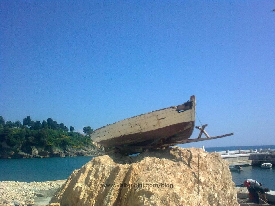 Skulptura na Kacemi Ulcinja