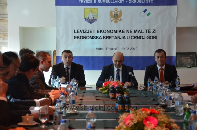 Nazif Cungu priti ministrin e financave Millorad Katnic.2