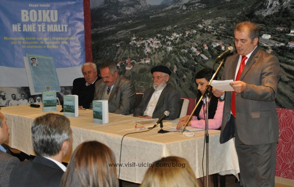 Promovimi i librit - BOJKU NE ANE TE MALIT - Shaqir Ismaili.14