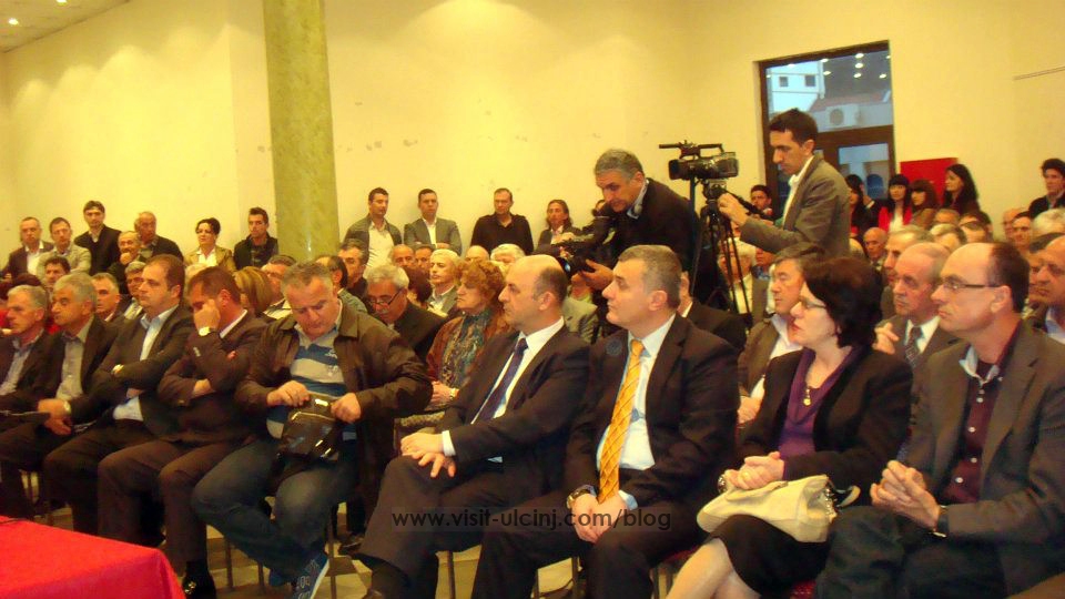 Masakra e Tivarit_Uran Butka_Promovimi i librit ne Ulqin.2