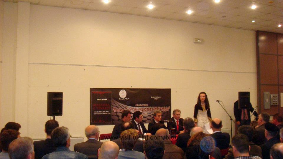 Masakra e Tivarit_Uran Butka_Promovimi i librit ne Ulqin.4