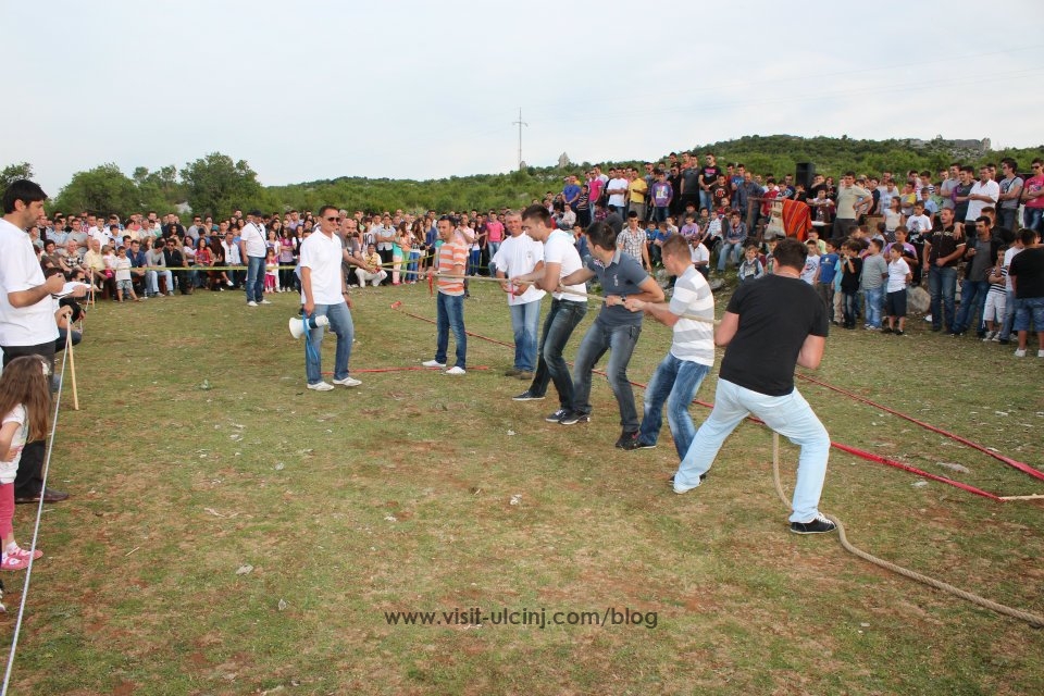 Perfundon me sukses _Pranvera në Anë të Malit 2012.9.11