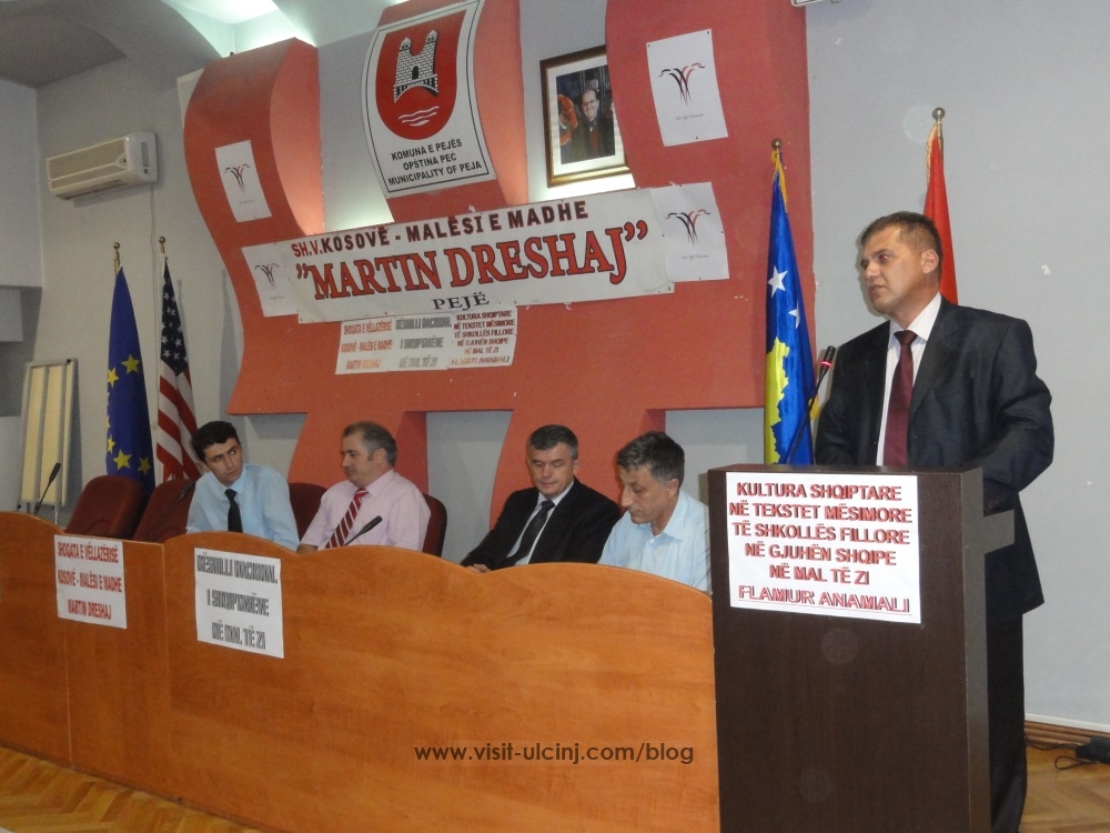 Tahir Tahiri ne Promovimin e librit i Flamur Anamalit në Pejë