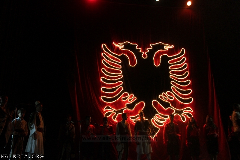 KNSH-ja organizoi manifestimin në Tuz të Malësisë,me rastin e 100 Vjetorit të shpalljes së Pavarësisë – Video