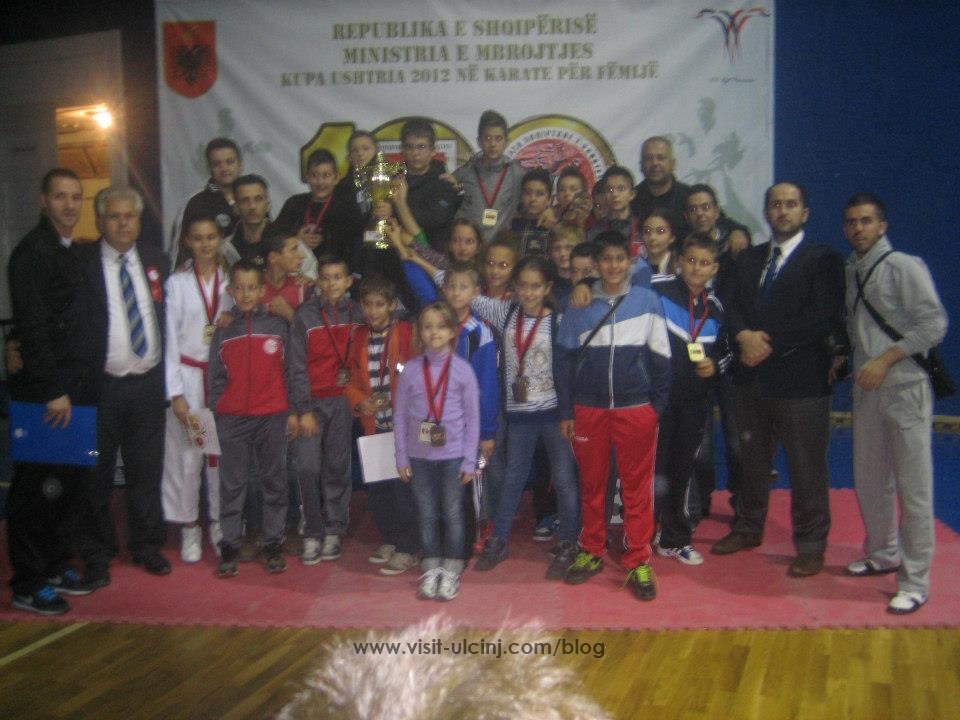 Kupa Ushtria 2012 në Karate për Fëmijë,turneu mbarëkombëtar – Video