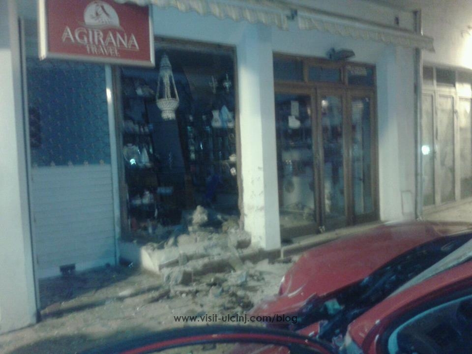 Aksident në carshi te ulqinit.2