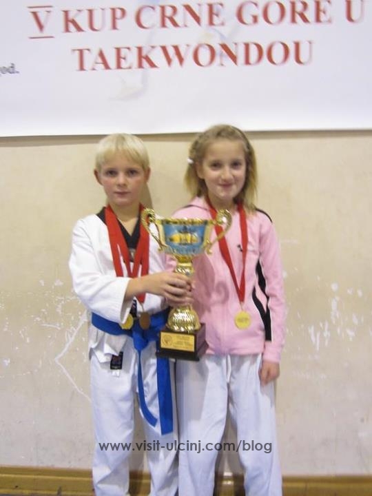 Taekwondo Ulqini 8 medalje te arta ne Podgoric.2