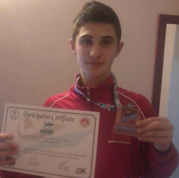 Adonis Markashi medalje e bronzit në kampionatin evropian në Konya të Turqisë