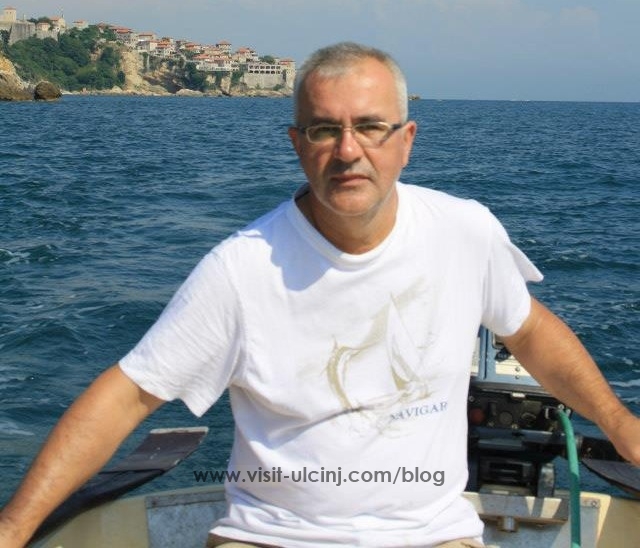 Muzafer Čauši: Listovi duše na javnom pazaru