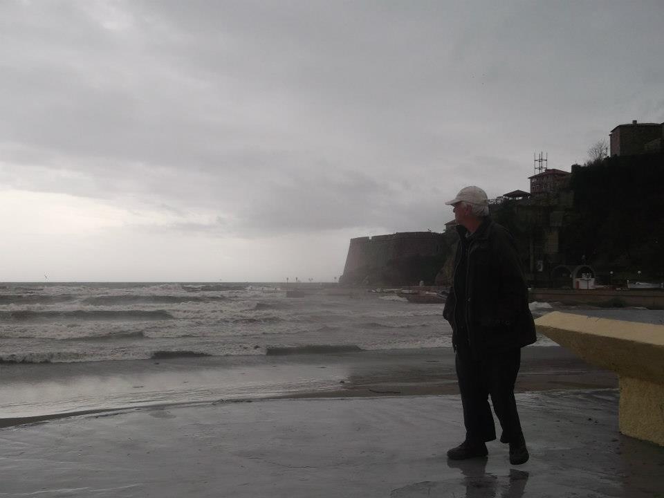 Video në mollo të Ulqinit me 18.03.2013 nga Ismet Karamanaga