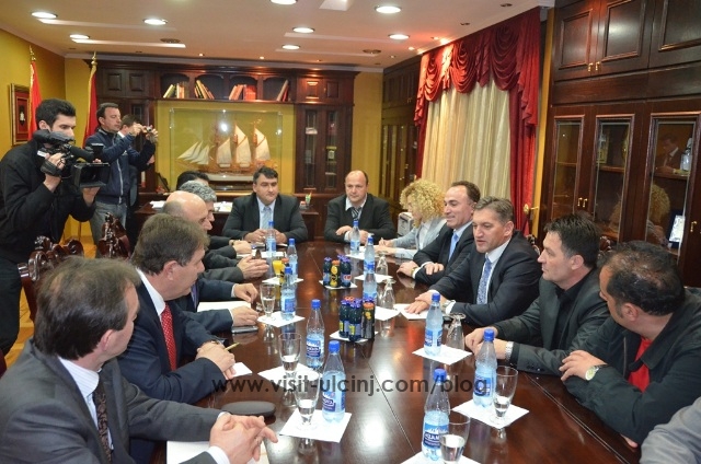 Cungu takon ministrin e ekonomisë në Republikës së Kosovës z.Besim Beqaj