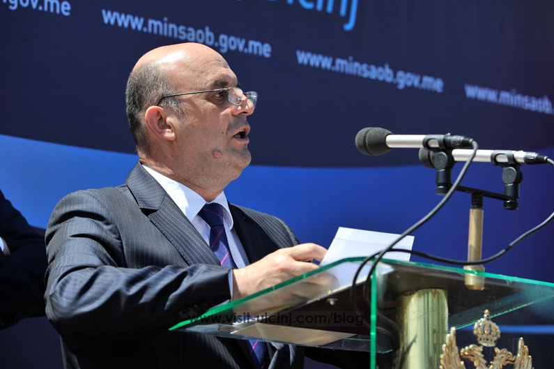Përurohet ura e re mbi Port Milenë + Foto + Video